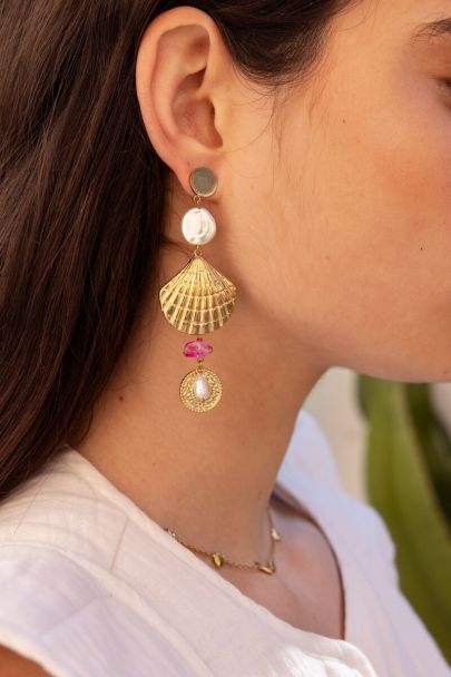 Ocean earrings with seashell and pearls
