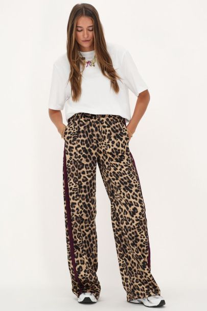 Panterprint satijnen wide leg broek met paarse tape 