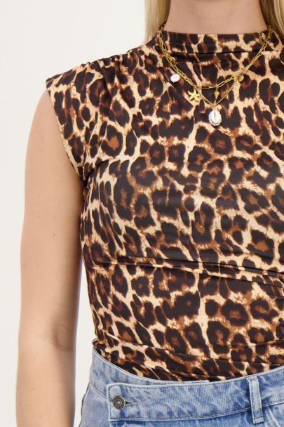  Pleated leopard print top