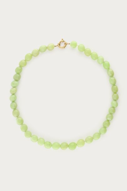 Lichtgroene ketting met kralen