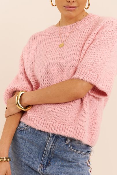 Pull en maille rose p&acirc;le &agrave; manches courtes