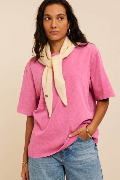 Light yellow triangle scarf