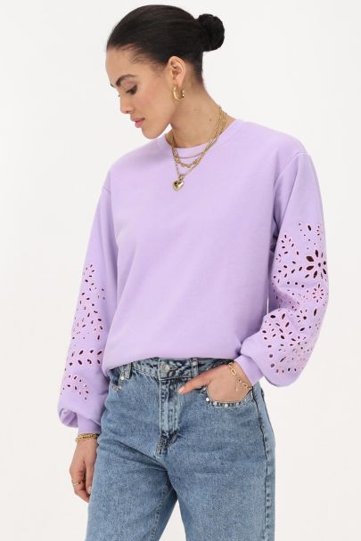 Lilac sweater with embroidery details