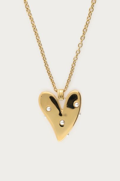 Long necklace with heart charm & faux pearls