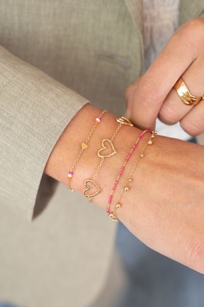 Bracelet minimaliste avec cœurs ouverts