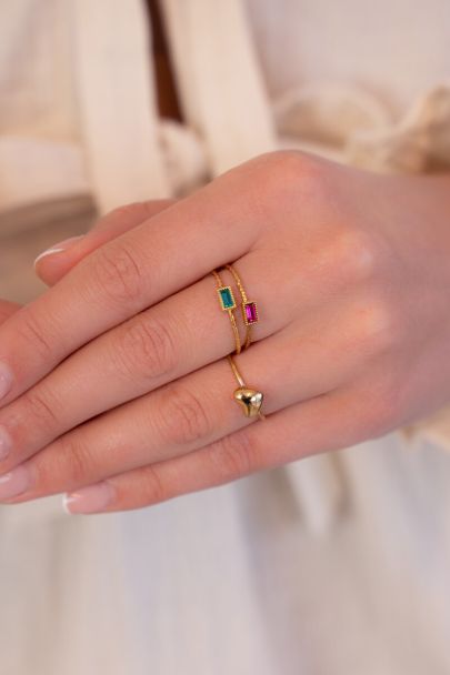 Minimalist ring with square pink rhinestone