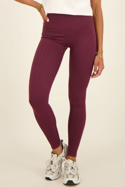 Purple seamless leggings