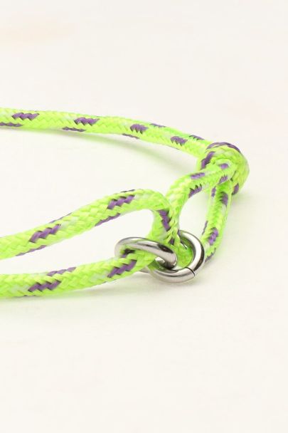 Groene armband mini met ringetjes