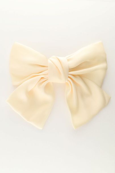 Hair clip white bow | My Jewellery