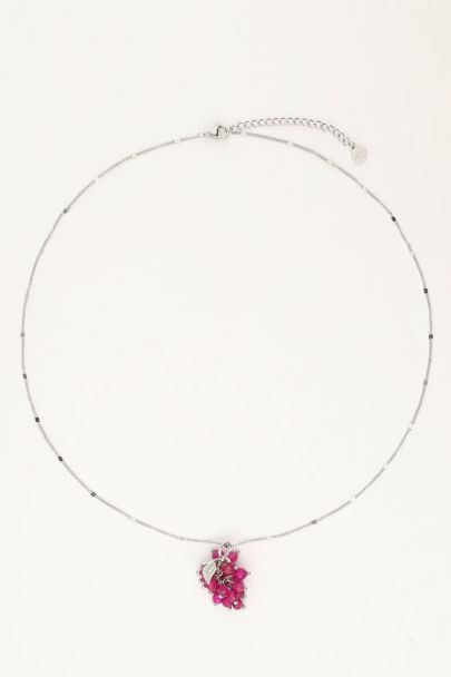 Necklace with fuchsia grape bunch