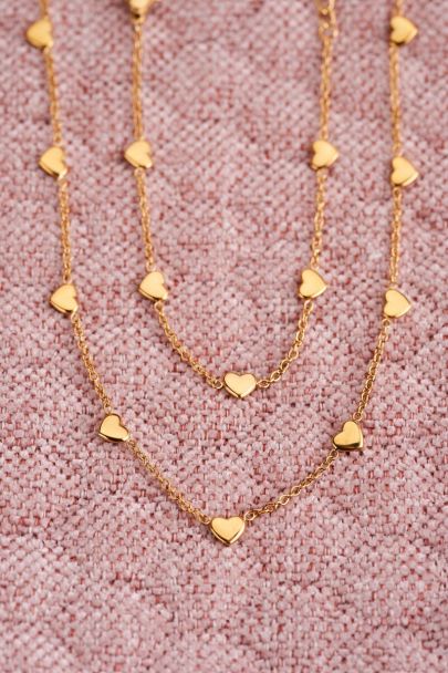 Necklace with hearts