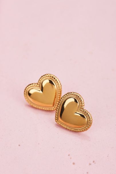 Large heart studs