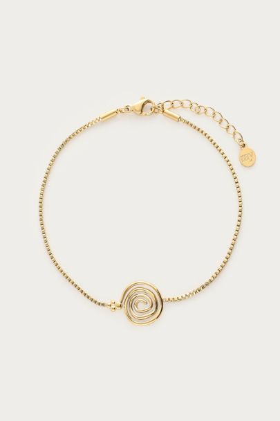 Nomads bracelet with minimalist swirl