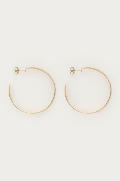 Open hoop earrings with texture