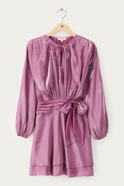 Roze laagjes jurk in satijn look