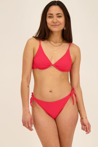 Roze bikini broekje met rib structuur