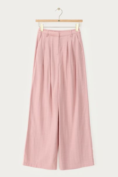 Roze pantalon met wijde pijpen
