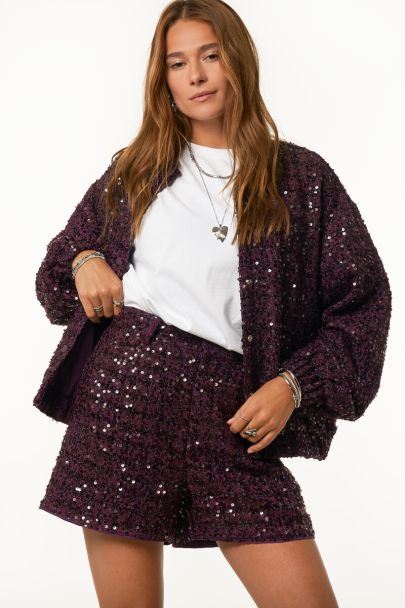 Short violet à paillettes