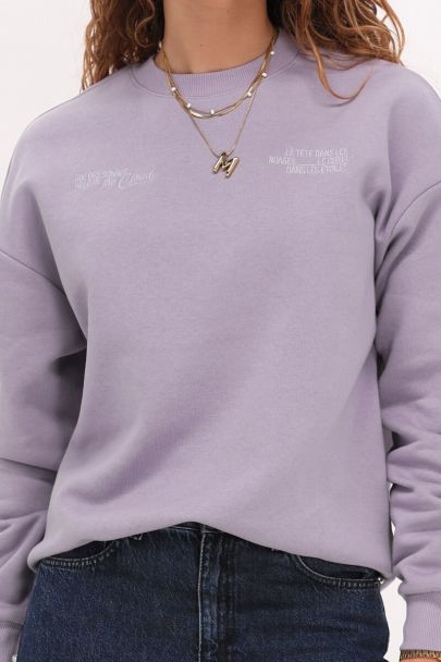 Paarse sweater "Head in the clouds"