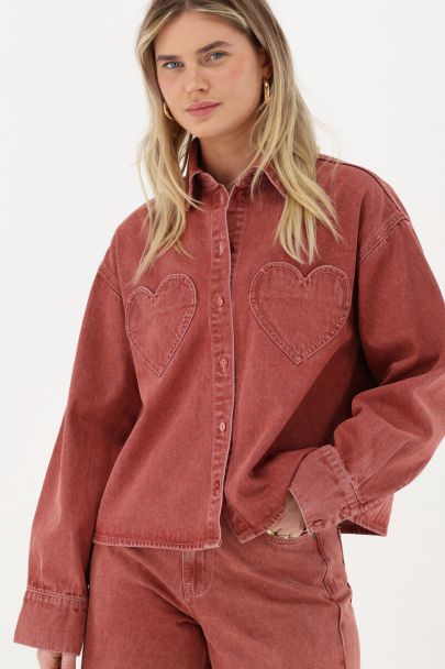 Rode denim blouse met hartjes zakken