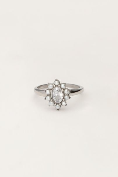 Ring mit transparentem Stein und Kunstperlen