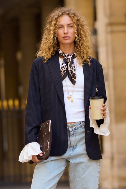 Donkerblauwe oversized krijtstreep blazer met popline cuff