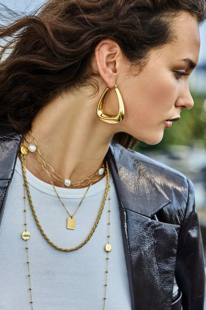 Bold earrings triangle large