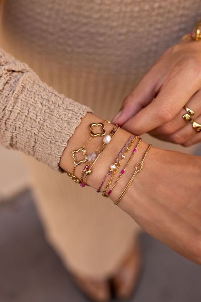 Driedubbele armband met roze en paarse kraaltjes