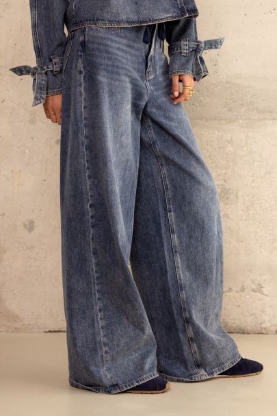 Blauwe wide leg jeans met koord