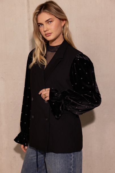 Re-celebrate schwarzer Blazer mit Samt-Ärmeln