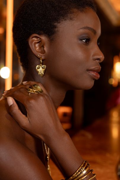 Boucles d’oreilles Midnight avec cœurs et étoile maxi