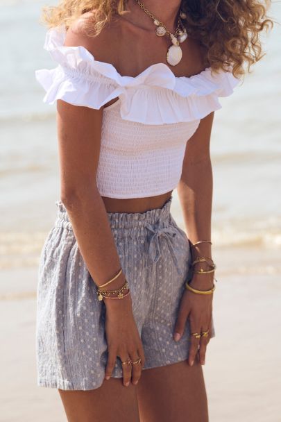 Hellblaue Shorts mit Stickerei