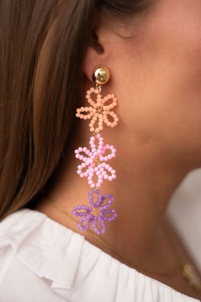Statement earrings with 3 multicoloured flowers