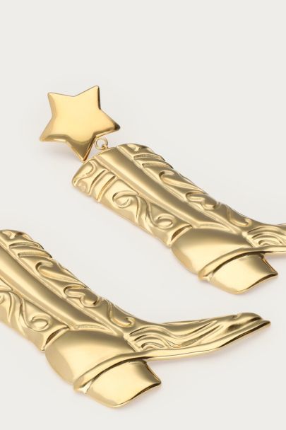 Statement oorhangers met western boots
