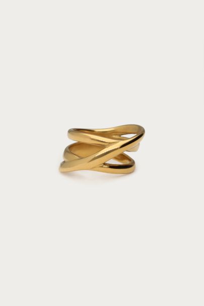 Statement ring triple