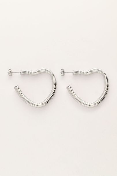 Vintage earrings with open hearts | My Jewellery