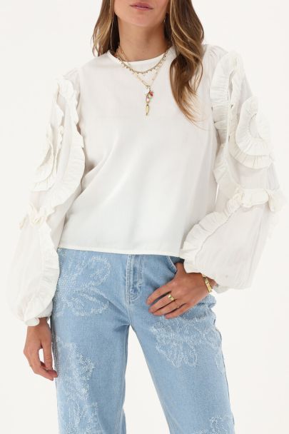Witte blouse met ruffle & rozen