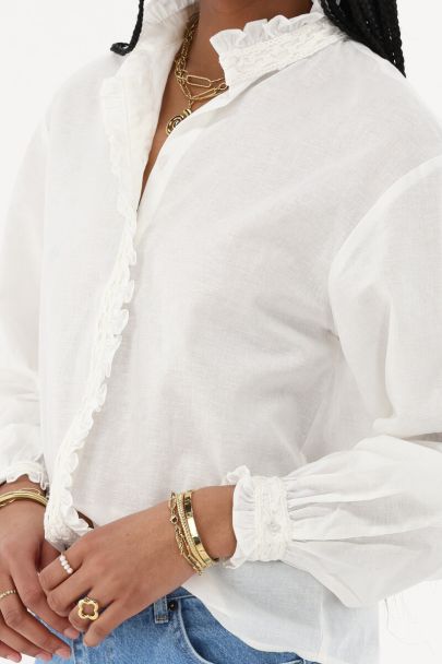 Witte blouse met ruffles