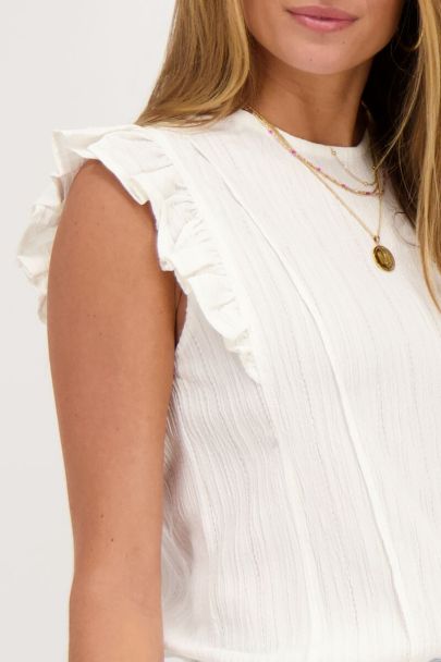 White crinkle top with ruffles