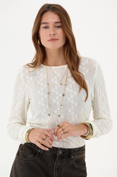 Witte kanten top met imitatieparels