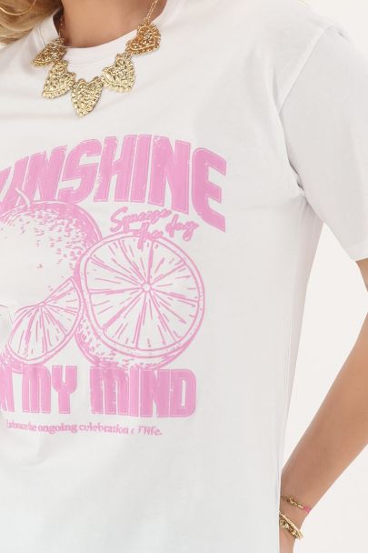 Wit T-shirt "Sunshine on my mind"