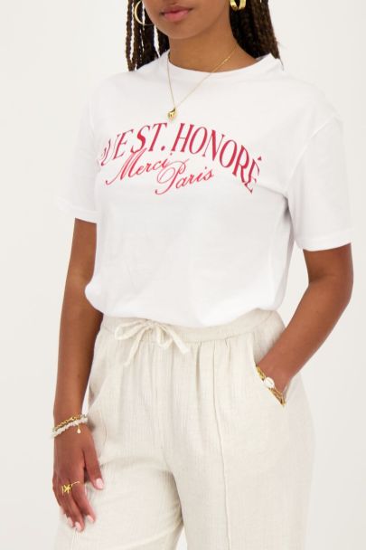 T-shirt blanc avec ''Rue st. honoré'' rouge