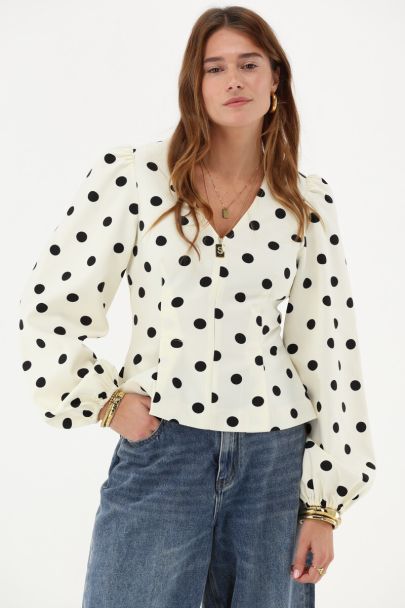 Witte top met zwarte polkadot en ritssluiting