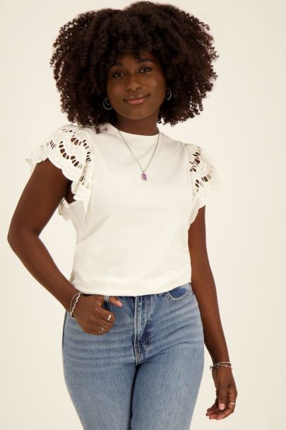 Witte top met embroidery mouw