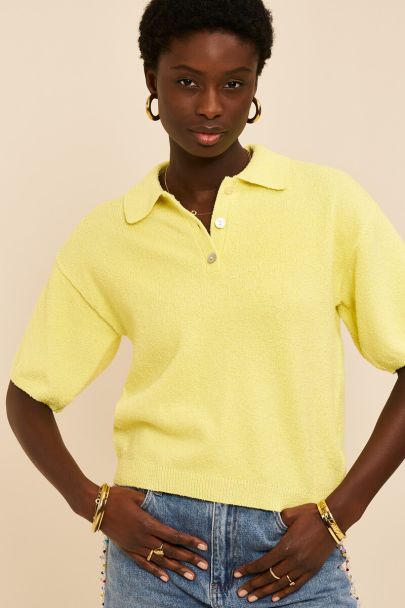 Polo en bouclette jaune &agrave; manches courtes