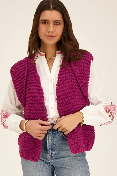 Paars grof gebreid gilet met schoudervulling
