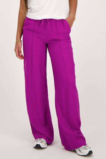 Purple wide-leg trousers linen look