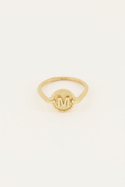 Ring met cirkel & initial