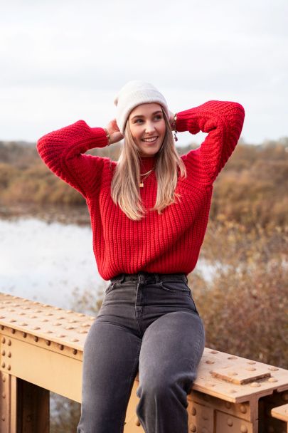 Red chunky knit sweater