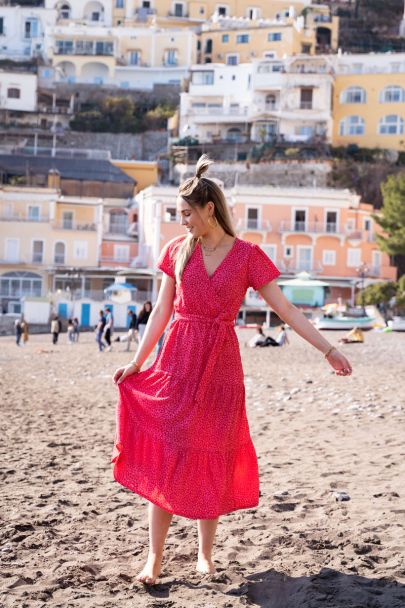 Robe midi rouge plissée à imprimé